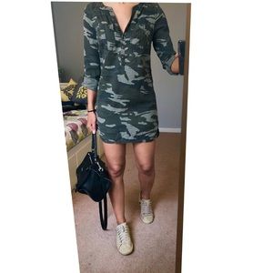 Express Cameo Shirt dress
